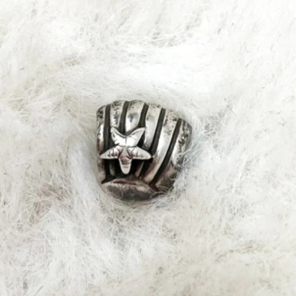 Pandora Sterling Silver  Seashell with Starfish Charm Bead - Picture 4 of 4